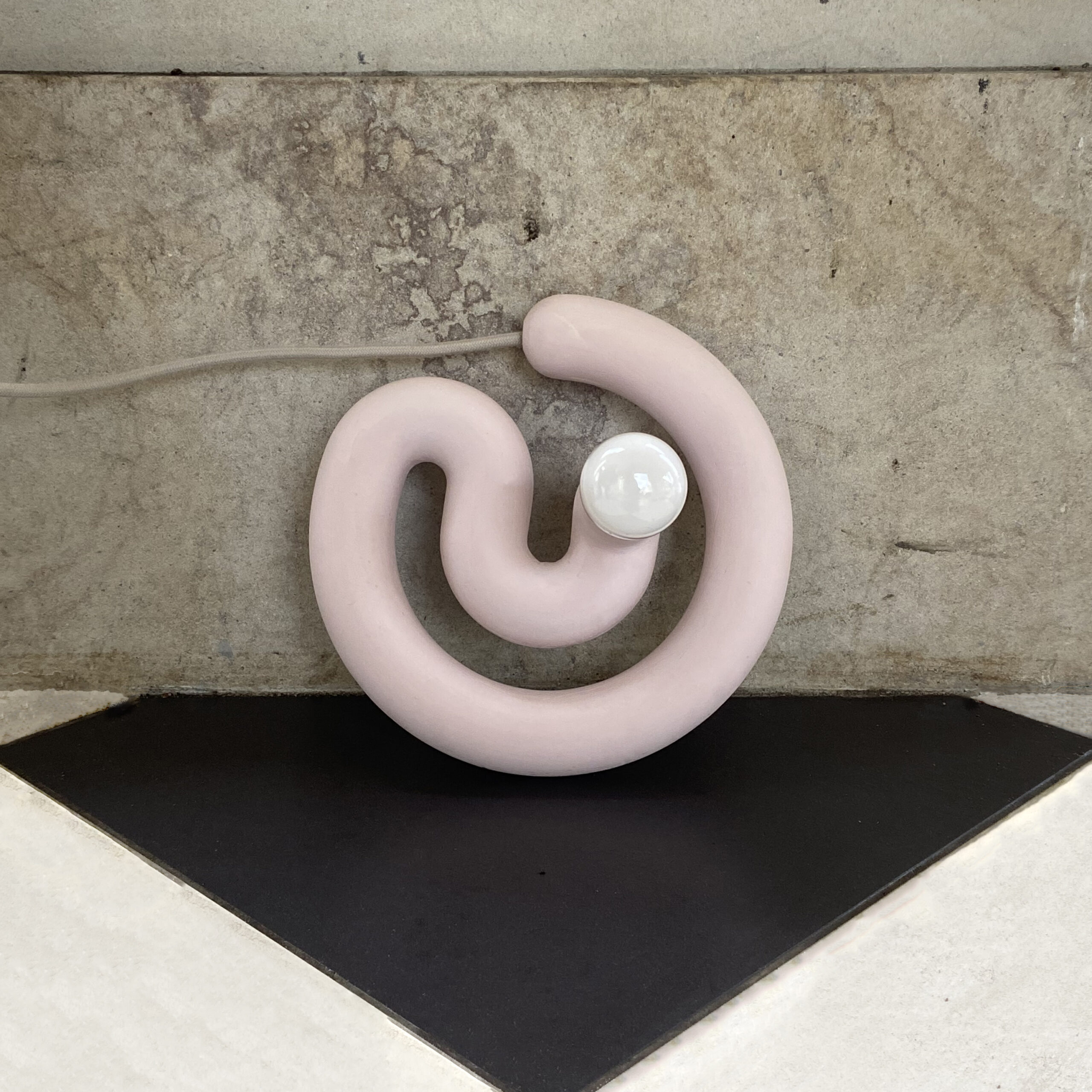 Labyrinth - pink